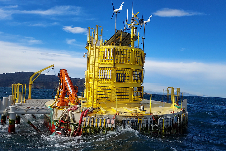 Harslab floating laboratory